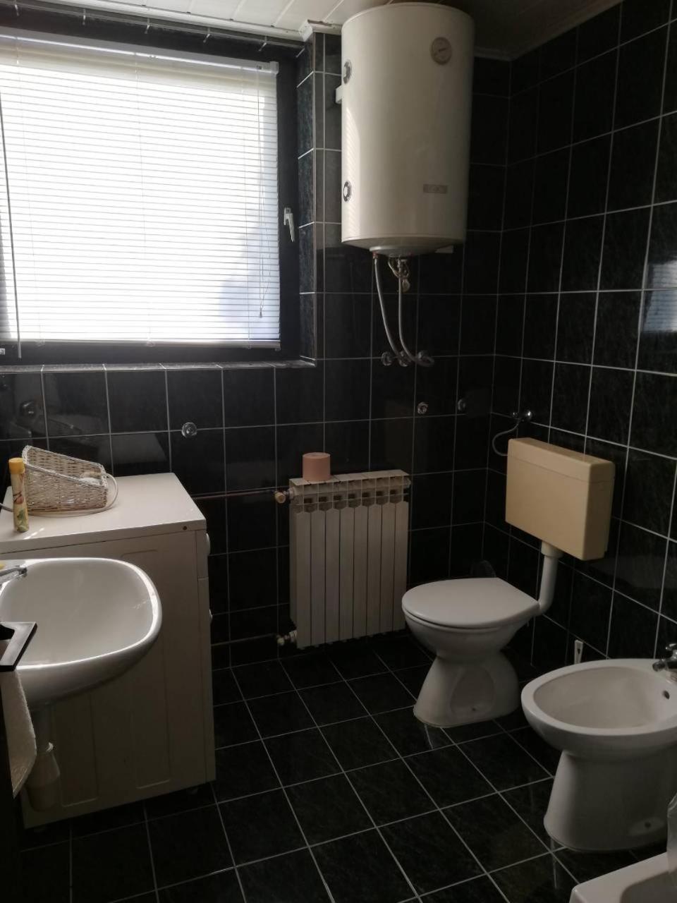 Studio Apartman Gorica โอกูลิน ภายนอก รูปภาพ